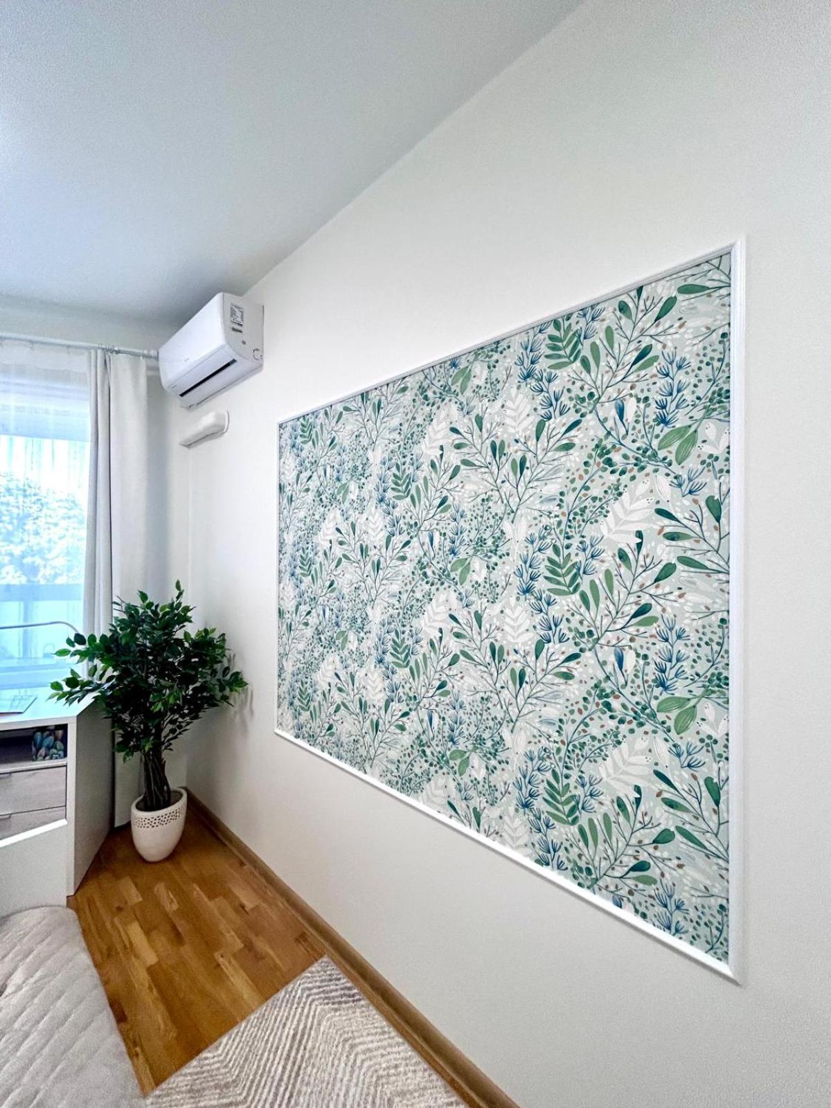Stella'S Apartment - City Center - Free Secure Parking - Big Sun Terrace - Air Conditioning - Wifi - Tram To The Tallinn Bus Station And Old Town エクステリア 写真