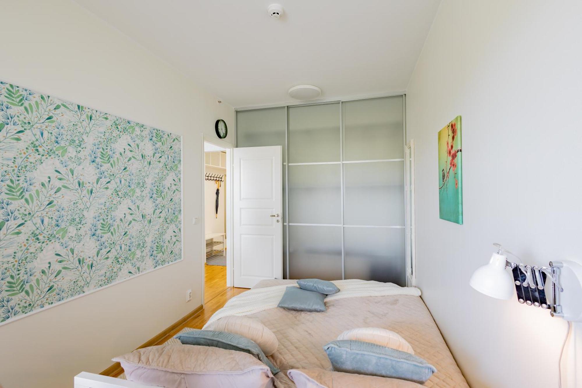 Stella'S Apartment - City Center - Free Secure Parking - Big Sun Terrace - Air Conditioning - Wifi - Tram To The Tallinn Bus Station And Old Town エクステリア 写真